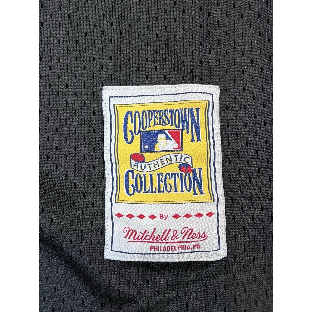 Mitchell & Ness Cooperstown Pittsburgh Pirates Willie Stargell #8 Jersey 2XL - Picture 4 of 7